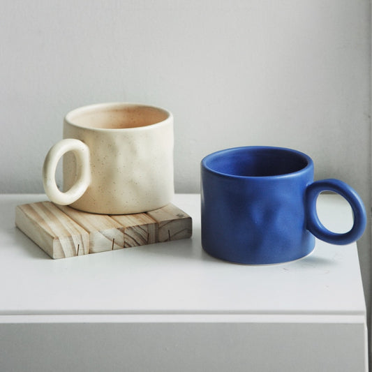 Organic form modern mugs - Beige and Blue